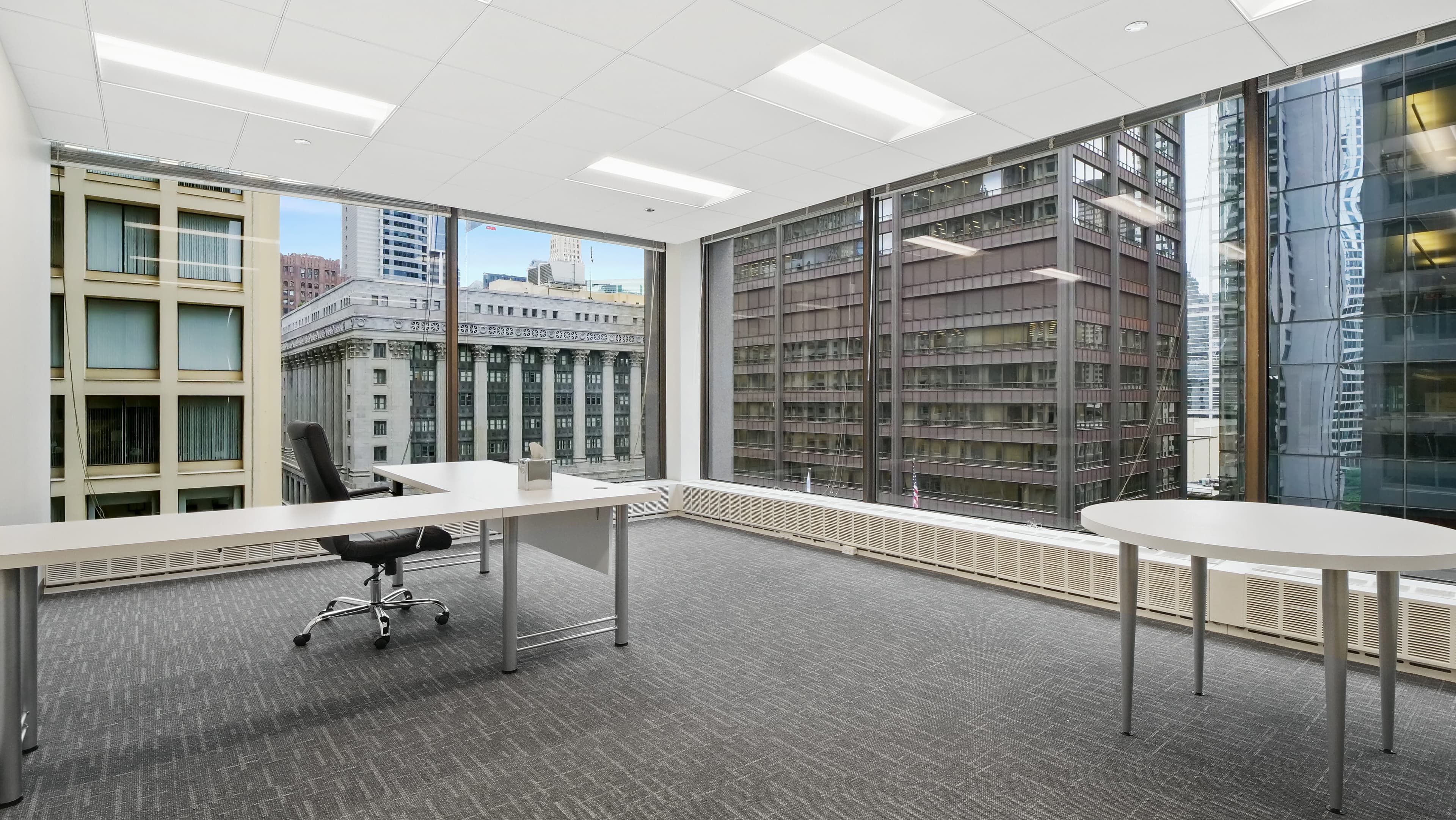 Signature Offices - 33 North Dearborn Street, Chicago, 60602