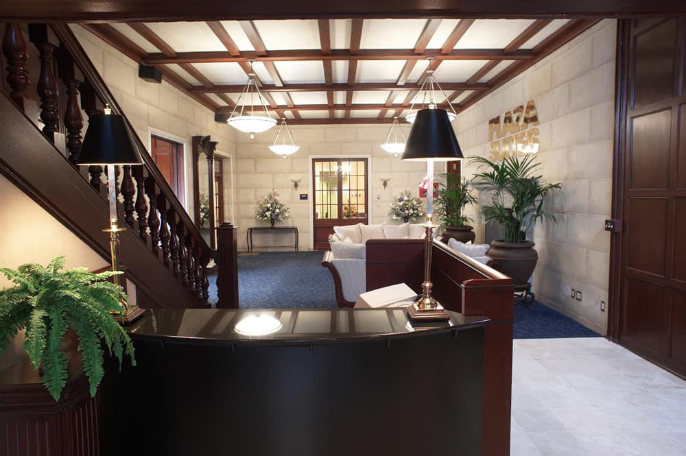 Plaza Suites - Delaware Avenue, Buffalo, 14202