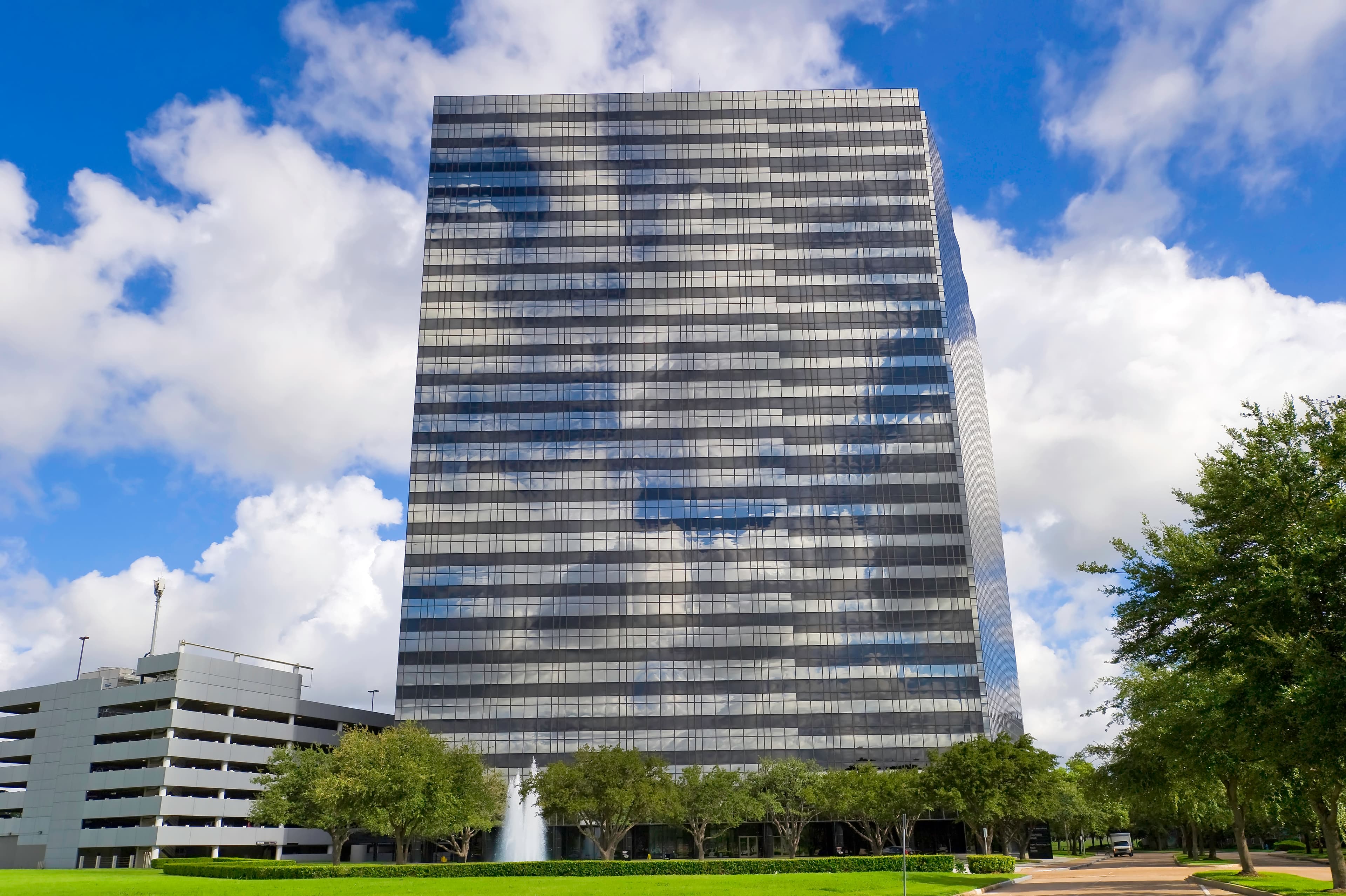 Regus - Westchase