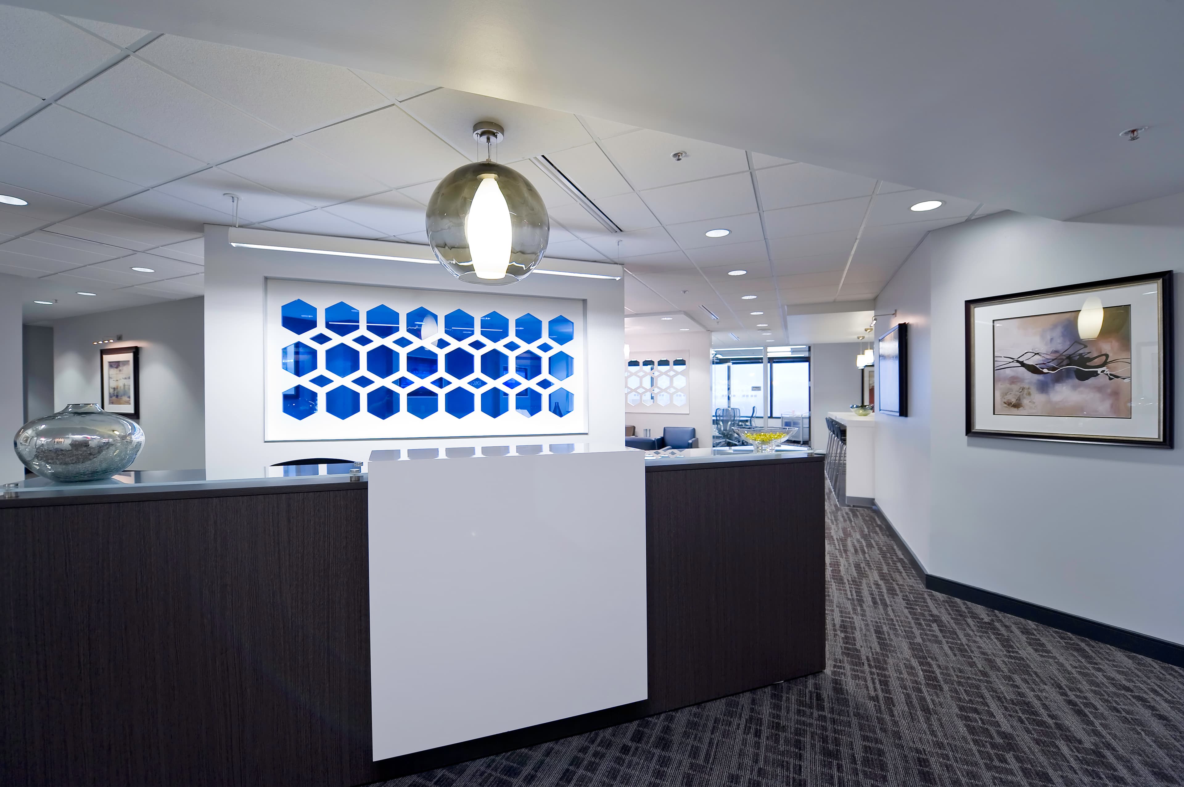 Regus - One Lakeway